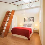 Duplex Fado Alfama Apartment *